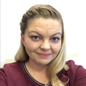 Meet your Posher, Devan